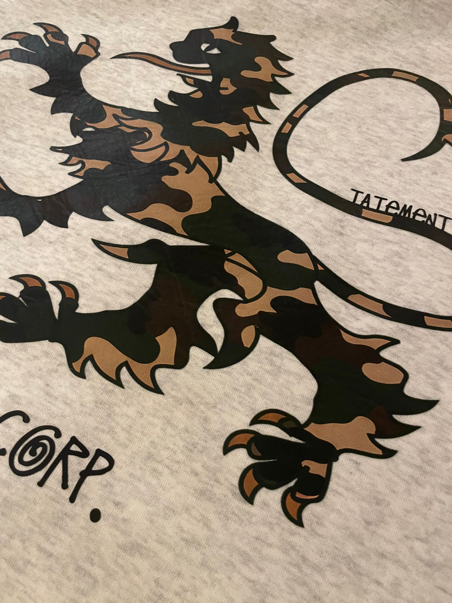 Zip "Lion" hoodie