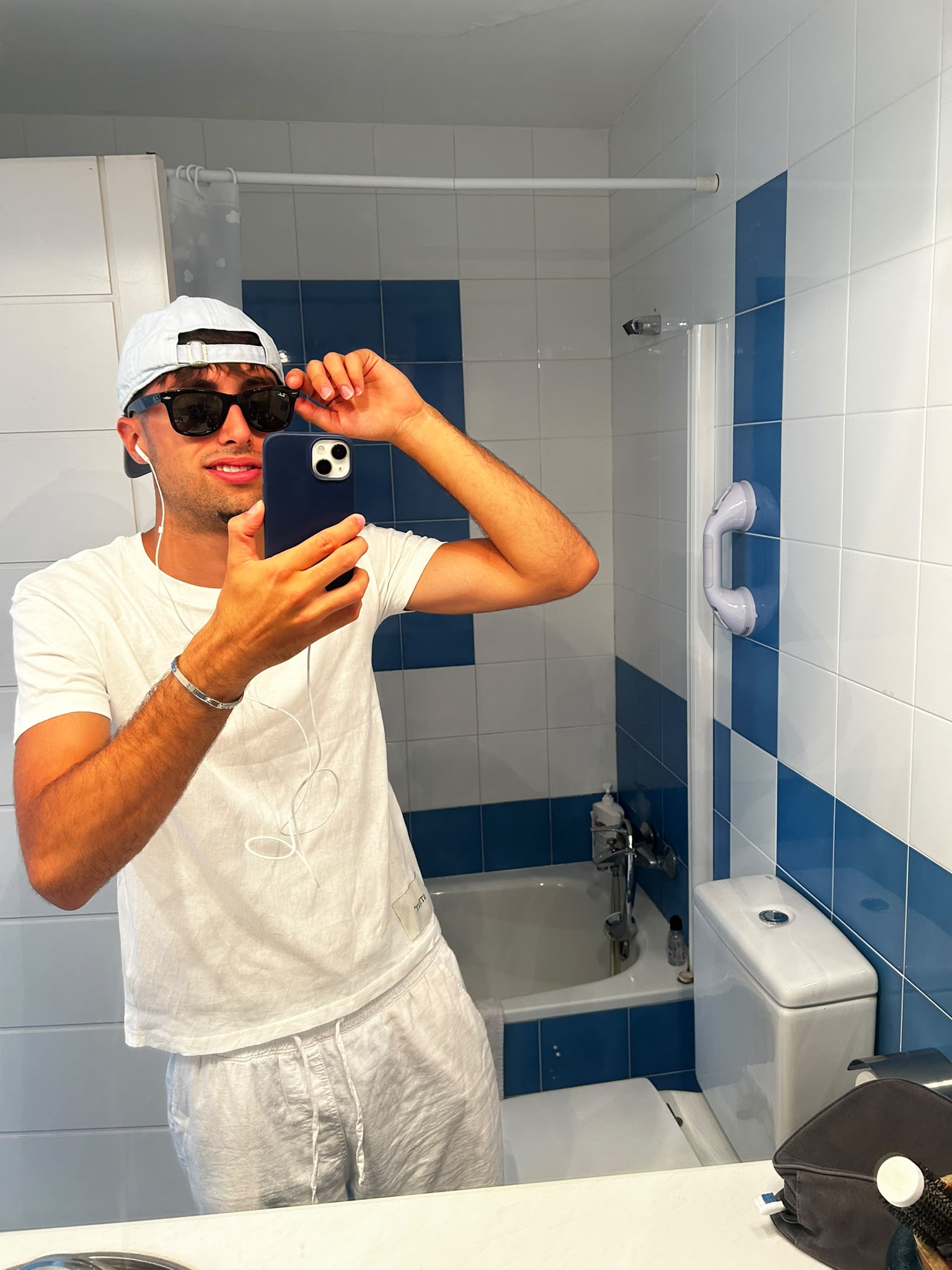 The Slim fit Tee        [Ivory]